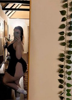 Reta - companion in Erbil Photo 5 of 7