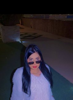 RETA - escort in Dubai Photo 4 of 8