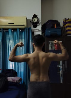 Rethh - Male escort in Thane Photo 2 of 2