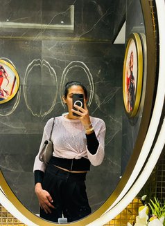 Rethu Reddy - Transsexual escort in Hyderabad Photo 2 of 6