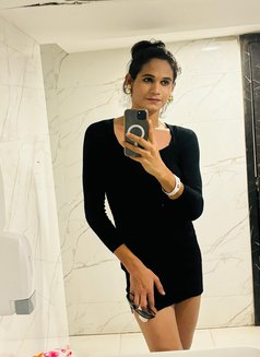 Rethu Reddy - Transsexual escort in Hyderabad Photo 5 of 6