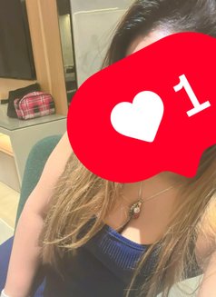 Reva singh - escort in New Delhi Photo 10 of 23