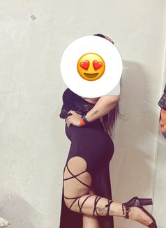Reva singh - escort in New Delhi Photo 17 of 23