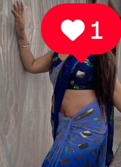 Reva singh - escort in New Delhi Photo 19 of 23