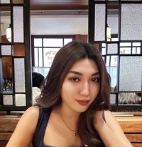 Revalina - Acompañantes transexual in Jakarta