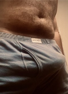 Revan - Male escort in Chennai Photo 3 of 4