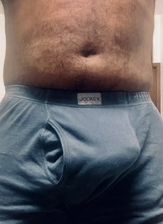 Revan - Male escort in Chennai Photo 4 of 4