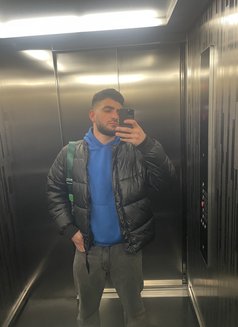 Revaz - Male escort in Yerevan Photo 4 of 4