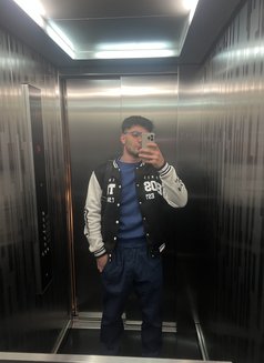 Revaz - Male escort in Yerevan Photo 3 of 3