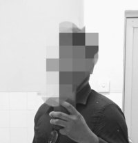 Revo - Male escort in Colombo