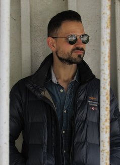 Revox - Male escort in Beirut Photo 1 of 7