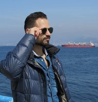 Revox - Male escort in Beirut