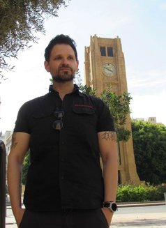 Revox - masseur in Beirut Photo 4 of 5