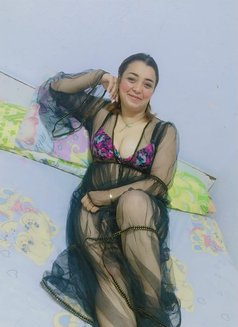 Rewan - escort in Jeddah Photo 1 of 7