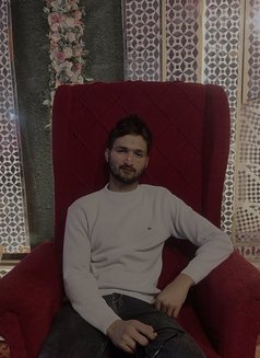 Rexx - Male escort in Agra Photo 2 of 2