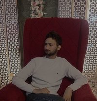 Rexx - Male escort in Agra