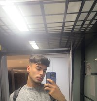 Rey - Male escort in Tunis