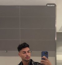 Rey - Male escort in Tunis