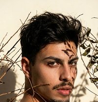 Rey - Male escort in İstanbul Photo 1 of 11