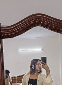 Reya Independent - escort in Hyderabad Photo 2 of 2