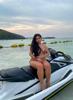 REYA - meet for real PASSION - escort in Bangkok Photo 9 of 15