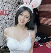 Reya - masseuse in Tokyo