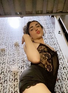 Reyan69 - Transsexual escort in Dubai Photo 1 of 3