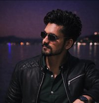 Reyansh Singh - Male escort in Jaipur