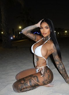 Reyna - escort in Dubai Photo 21 of 27
