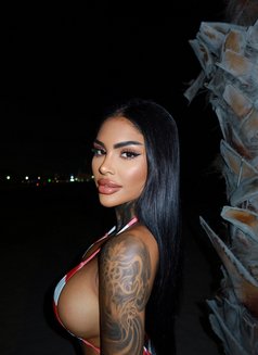 Reyna - escort in Dubai Photo 27 of 27