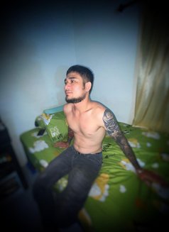 Reza Top - Acompañantes masculino in Bali Photo 1 of 4