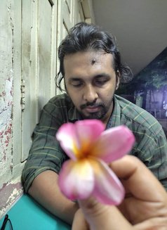 Rezwan Korim - Male escort in Dhaka Photo 3 of 6