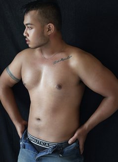 Rfabian - Male escort in Jakarta Photo 9 of 9