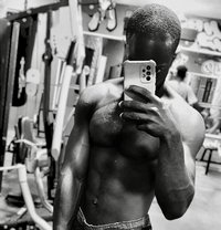Rha - Acompañantes masculino in Accra