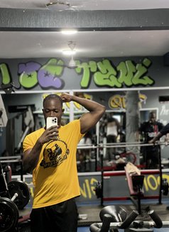 Rhadikal - Male escort in Accra Photo 3 of 4