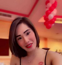 Rham - Transsexual escort in Riyadh