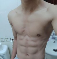 Rhasan - Male escort in Muscat