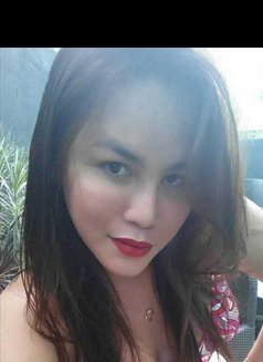 Rhea - Transsexual escort in Manila Photo 4 of 4