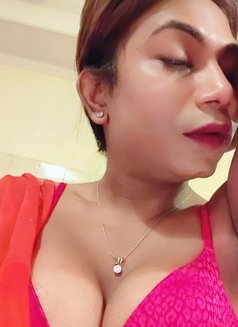 Rhea Malhotra _REAL Fuck_Shemale - Acompañantes transexual in Vadodara Photo 27 of 28