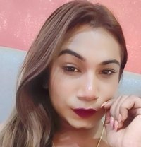 Rhea Malhotra Shemale - Acompañantes transexual in Ahmedabad