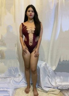 Rhian - puta in Manila Photo 6 of 6