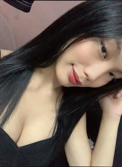 RhianCUMSHOW&MEETUP - Transsexual escort in Manila Photo 4 of 5
