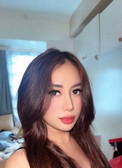 Rhianne - escort in Taipei Photo 2 of 3