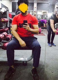 Rhine Massager - Male escort in New Delhi Photo 2 of 7