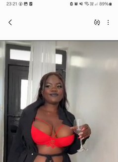 Rhoda - puta in Nairobi Photo 3 of 4