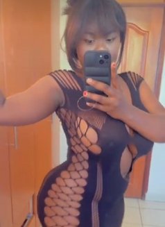 Rhoda - puta in Nairobi Photo 4 of 4