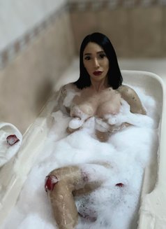 Rhodora X Hard Top/both/mistress - Transsexual escort in Dubai Photo 1 of 8