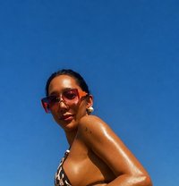 Rhodora X Hard Top/both/mistress - Transsexual escort in Dubai
