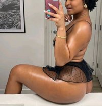 Rhona - escort in Cairo