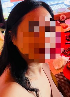 Rhyme Joyce - puta in Dubai Photo 2 of 5